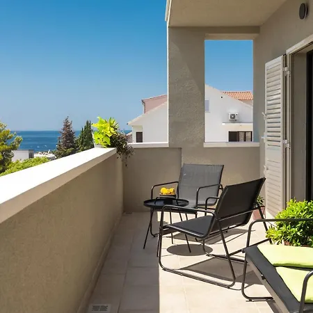 Vale Apartment Hvar Town